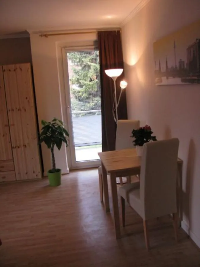 המבורג Monteurzimmer Barbaroussis